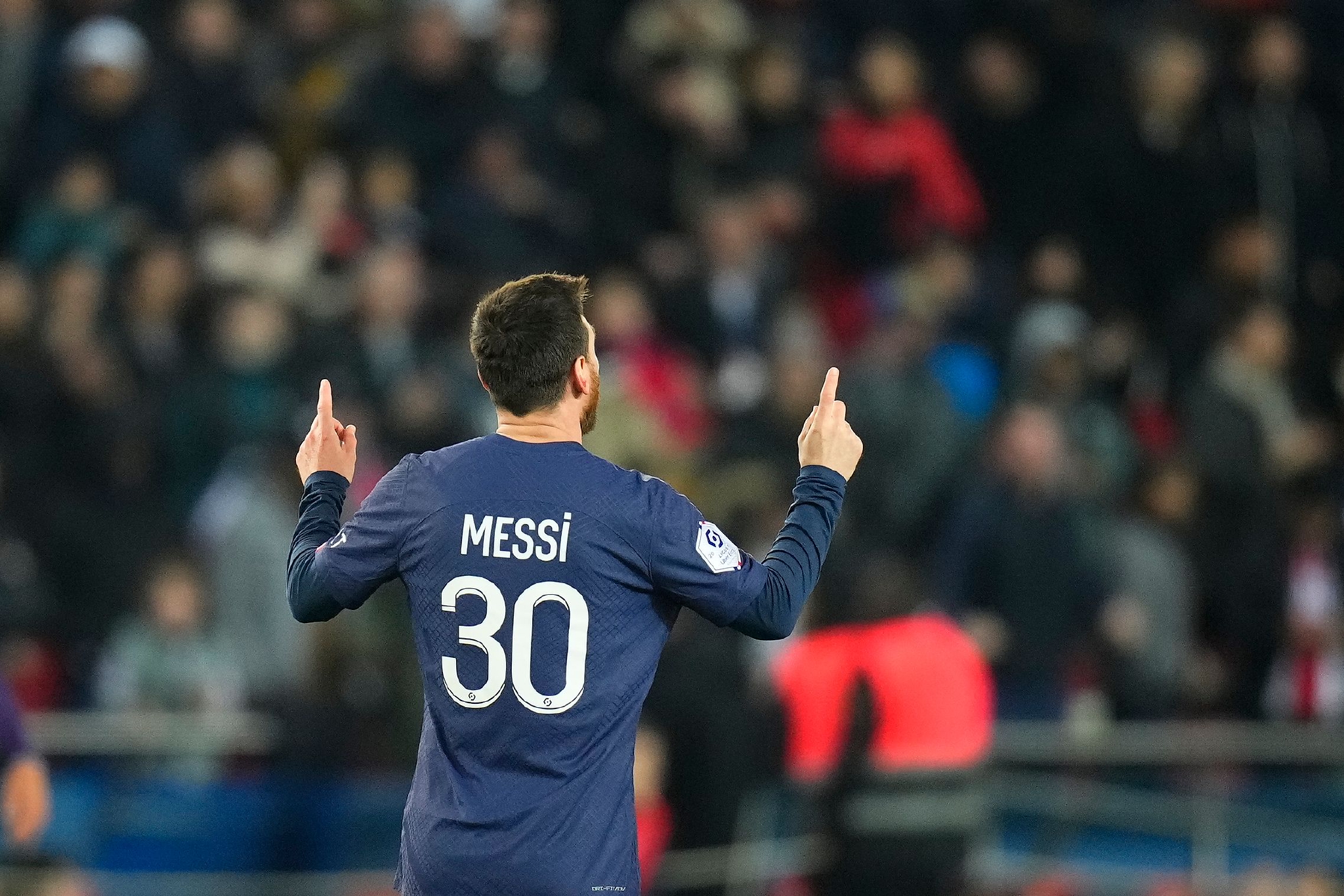 安卓-新疆广汇关键时刻造点机会今晚巴黎圣日耳曼调整名单以备亚冠，媒体一致点评：西汉姆围绕欧冠单刀错失的简单介绍