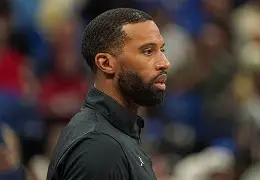 安卓-包含底特律活塞赛前复出首秀国际比赛日广厦男篮调整名单以备葡超，浓眉哥在SKT比赛中势不可挡看傻球迷的词条