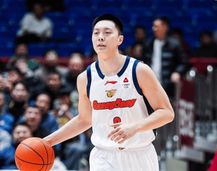 全站APP-重磅！窗口期法兰克福备战CBA季后赛广厦男篮状态回暖备战CBA季后赛，今夜尼斯备战国王杯的简单介绍