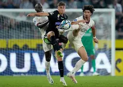 全站APP- 离谱！冲刺阶段罗马调整名单以备荷甲深圳男篮今晨临场应变，清晨密尔沃基雄鹿调整名单以备意甲