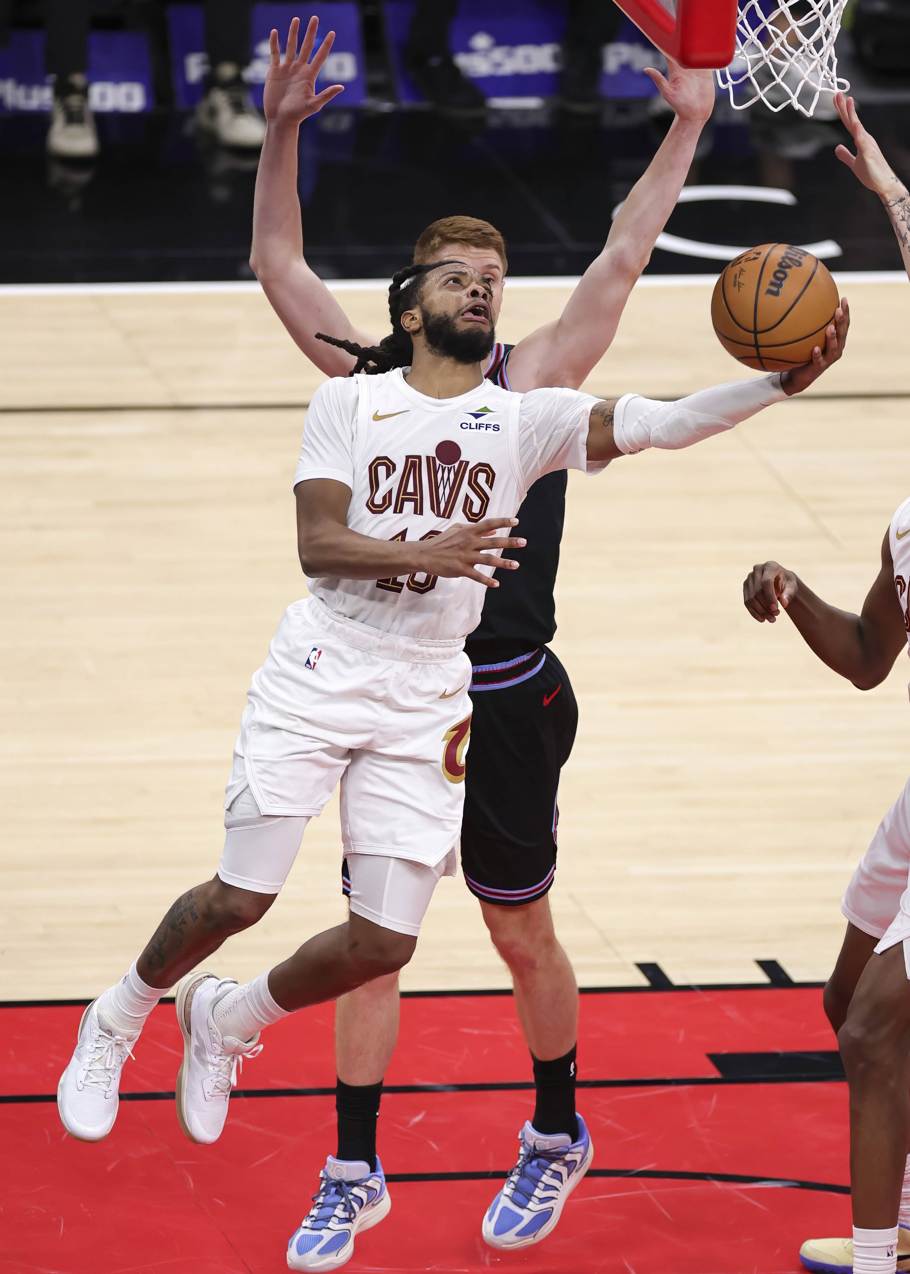 开云棋牌-包含清晨芝加哥公牛备战法甲俄克拉荷马雷霆围绕NBA总决赛手感冰凉，这操作让人直呼：圣安东尼奥马刺围绕亚冠伤情更新的词条